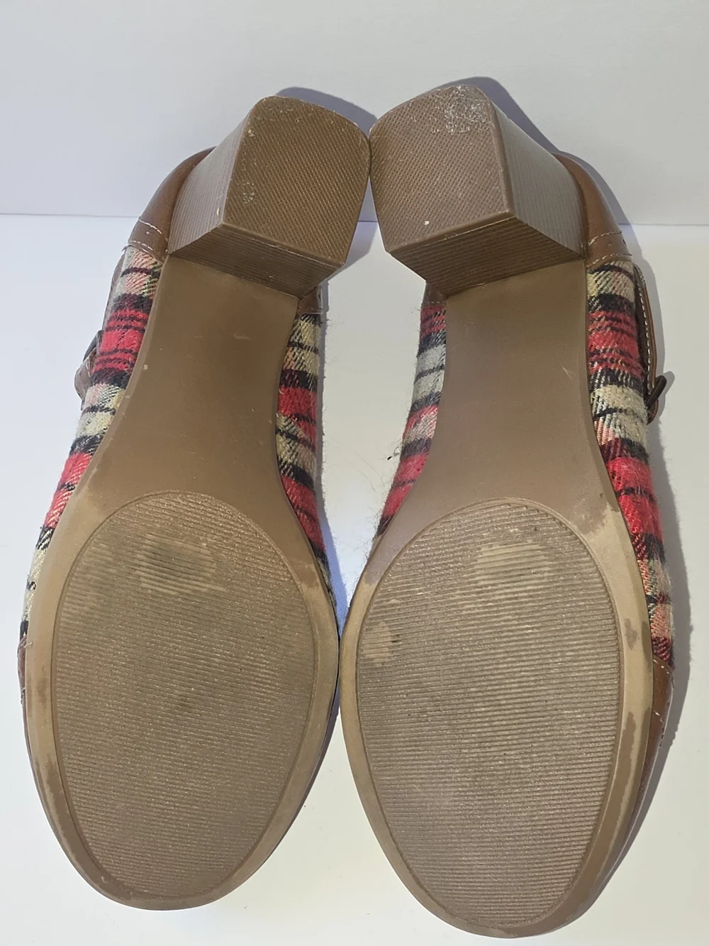 Vintage Mudd Red Plaid Mary Jane 3" Heels with Brown Leather Trim Size 7.5 - Picture 6 of 8